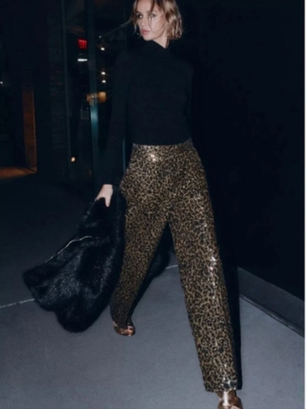 ZARA ANIMAL PRINT SEQUIN STRAIGHT LEG PANTS SIZE M